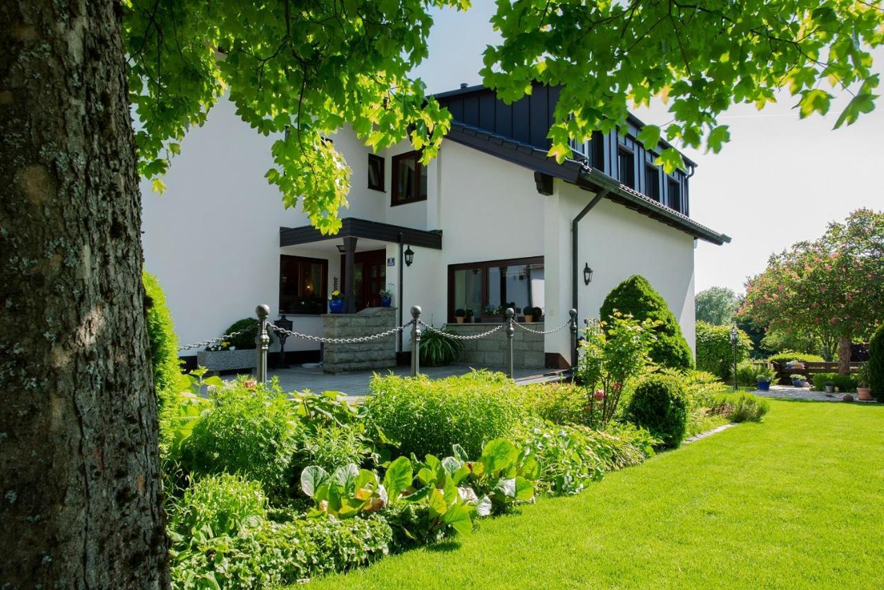 Gaestehaus Prinzregent Luitpold Bad Steben Exterior foto